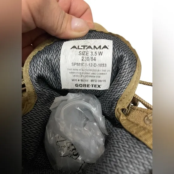 💙💙🌼NWOT Altama Military Army Combat Boots. Tan Coyote Hot Weather Vibram