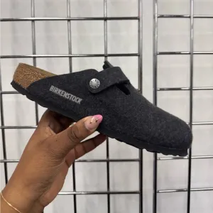 NWOT Birkenstock Wool Felt Clog Women's Gray Slip-On Shoes EU 37