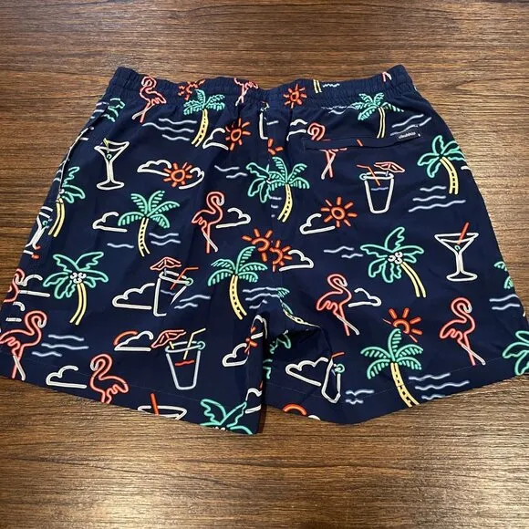NWOT Chubbies Men's M Neon Lights 4.5-5&quot; Classic Swim Trunk Navy Graphic Print