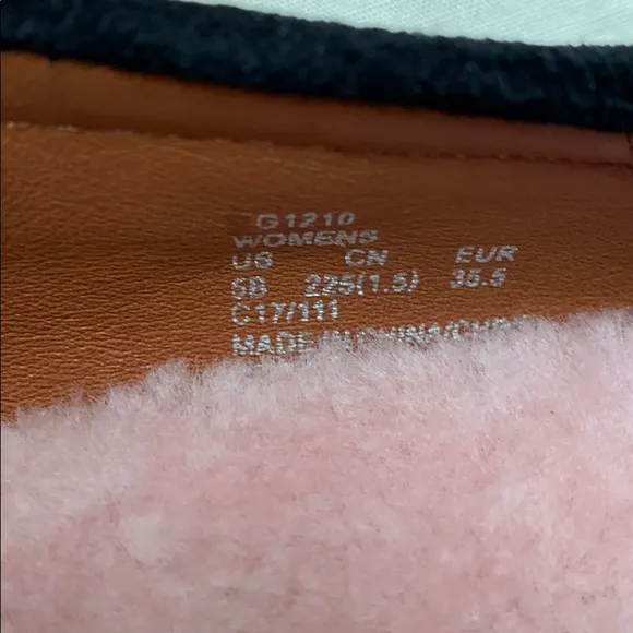 NWOT COACH Roccasin slip on shoes