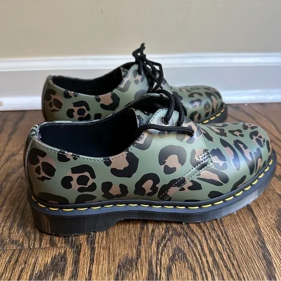NWOT Dr Martens 1461 Distorted Leopard Print Oxford Shoes