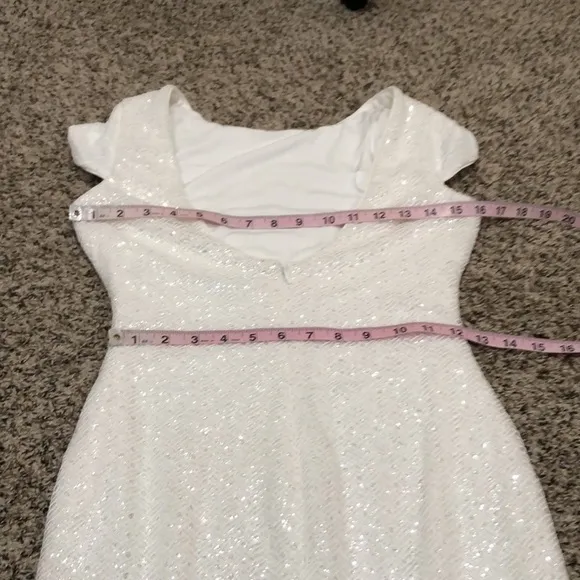 NWOT Dress the Population Sequin Bodycon Midi Dress Size Small White Low Back