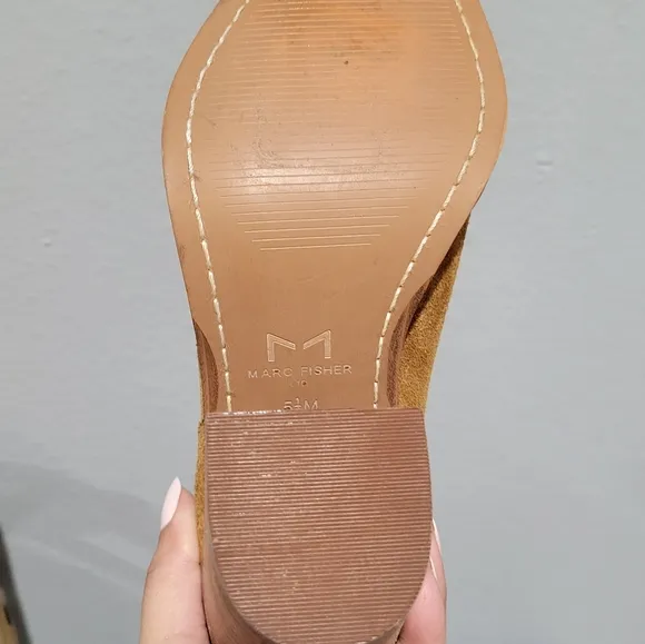 NWOT Marc Fisher Sueded Alva Boots