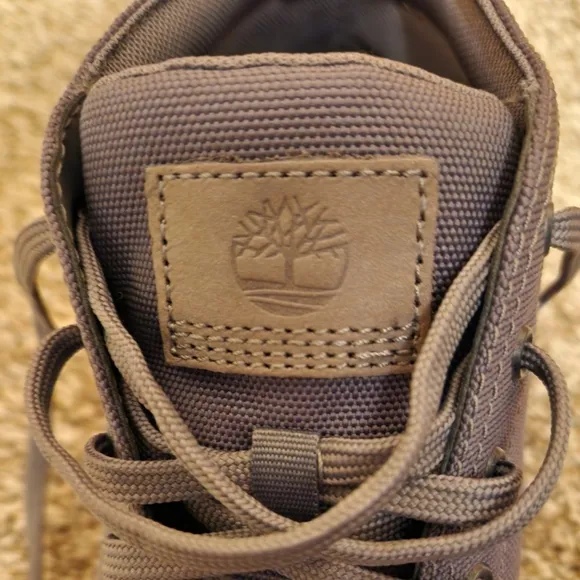 NWOT - Men's Gray Timberland Davis Square Chukka Boots - Men's Size 10.5