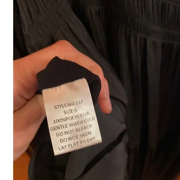 NWOT Sexy Grade &amp; Gather Stunning Long Sleeve Satin Mini Dress Small