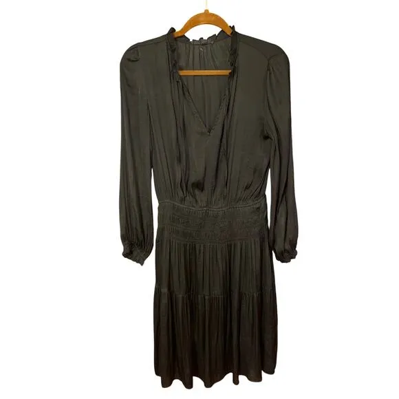 NWOT Sexy Grade &amp; Gather Stunning Long Sleeve Satin Mini Dress Small