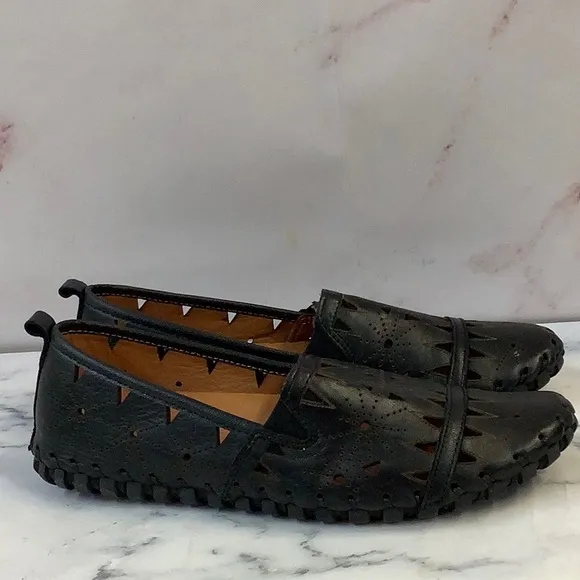 NWOT Spring Step Slip On Women's Shoes Size 7 US