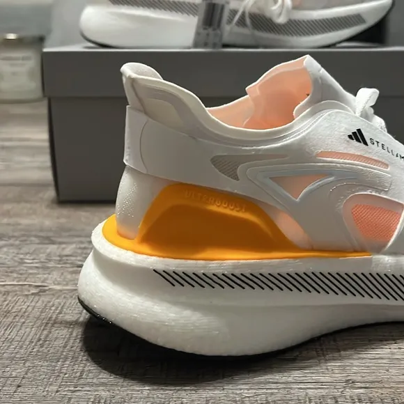 NWT Adidas by Stella McCartney Ultraboost 5 Shoes - White/Orange - IE8770