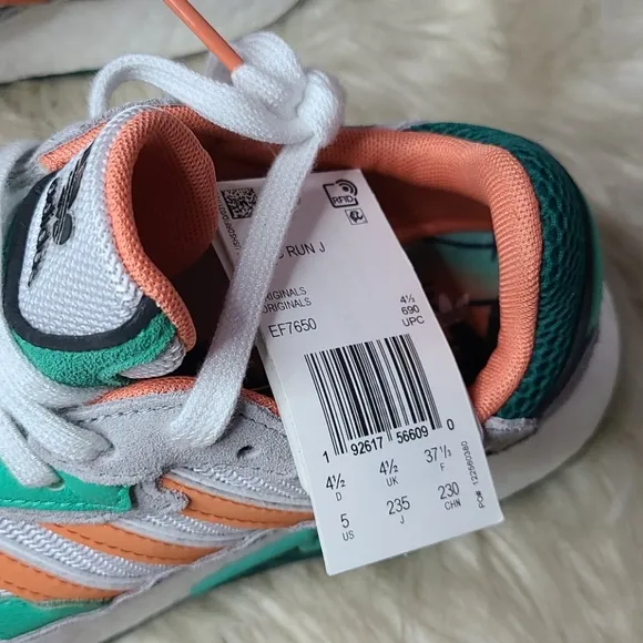 NWT Adidas tresc run sneaker shoes size 5