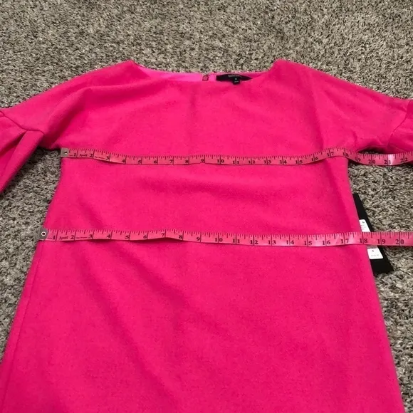 NWT Badgley Mischka Dress Size 0 Magenta Pink Bell Sleeve Mini