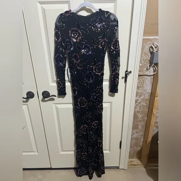 NWT Betsy &amp; Adam Floral Sequined Gown