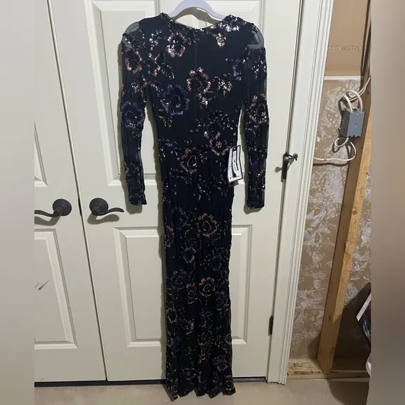 NWT Betsy &amp; Adam Floral Sequined Gown
