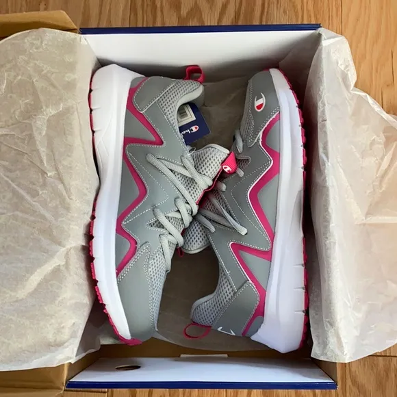 NWT-Champion® Ripple A Kids' Sneakers-Style:RIPPLE A-Color:Grey/Fuchsia.