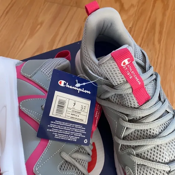 NWT-Champion® Ripple A Kids' Sneakers-Style:RIPPLE A-Color:Grey/Fuchsia.