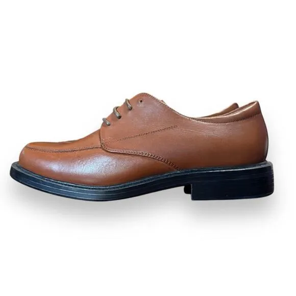 NWT Hunter’s Bay Dress Shoes Mens Wide Brown Leather Square Toe Size 7.5 W
