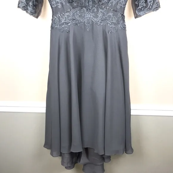 NWT JJ’s House A-Line Boat Neck Asymmetrical Chiffon Lace Mother of Bride Dress
