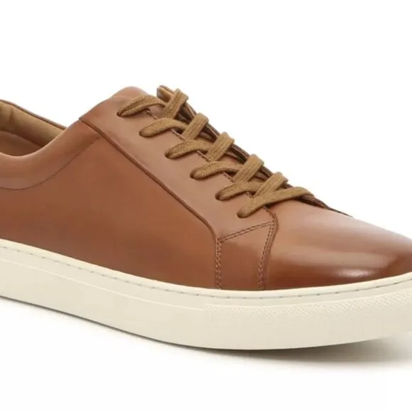 NWT Men's Vince Camuto VY-Mills Classic Shoes Sneakers