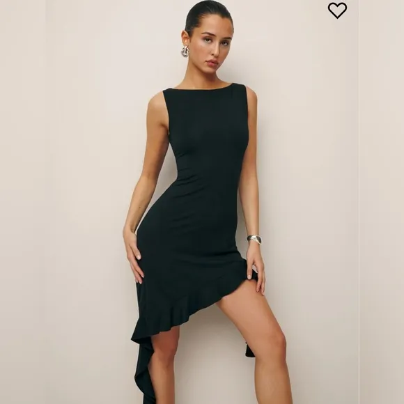 NWT Reformation Quinley Knit Dress in Black Size Medium - Boat Neck Asymmetrical