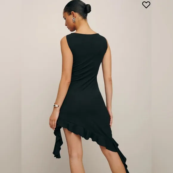 NWT Reformation Quinley Knit Dress in Black Size Medium - Boat Neck Asymmetrical