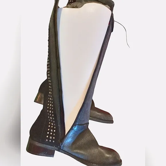 NWT Rockin Ellister Jessica Simpson Ovr-Knee Black, Studs, Zips, 1&quot; Heel Size 11