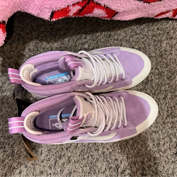 NWT Vans Sk8-Hi MTE-2 shoes size 7.5