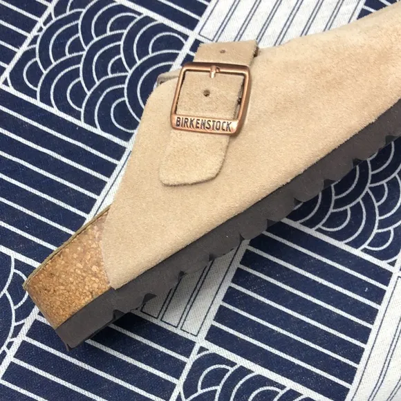 🌟NWT - Women's Latte Cream Suede Birkenstock Boston Shoes - Narrow Fit