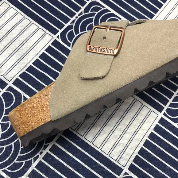 🌟NWT - Women's Taupe Suede Birkenstock Boston Shoes - Narrow Fit