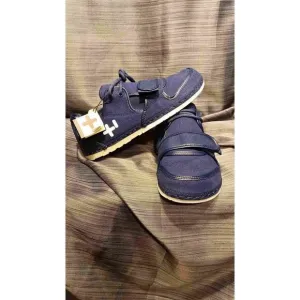 NWT OETZ men's shoes.