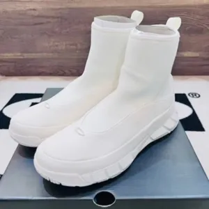 Oakley Coyote Laceless Boots - White