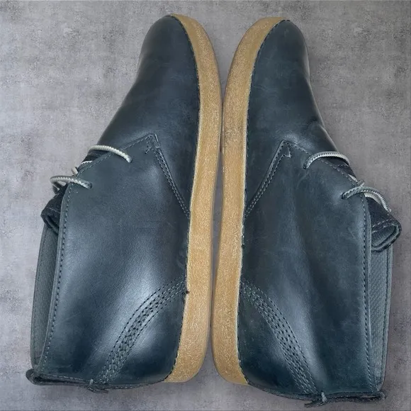 Olukai Kupono Black Leather Chukka Boots Mens 9 Lace Up Preppy Hipster Comfort
