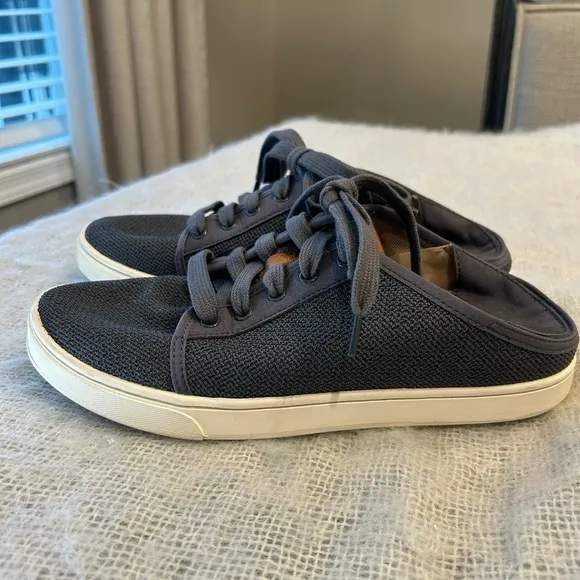 Olukai Pehuea Li Shoes Convertible to slip on, Boat Casual Size 8.5 women’s