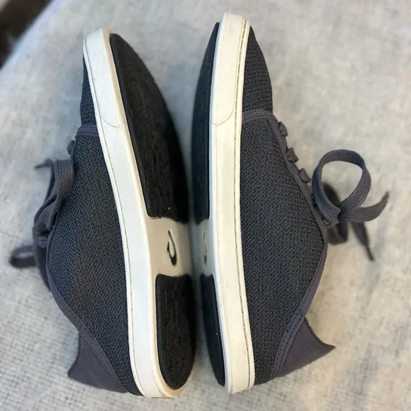 Olukai Pehuea Li Shoes Convertible to slip on, Boat Casual Size 8.5 women’s