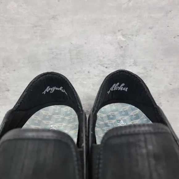 Olukai Womans Shoes Size 9.5 Black Leather Sneakers Slip On Ki'ihele ili