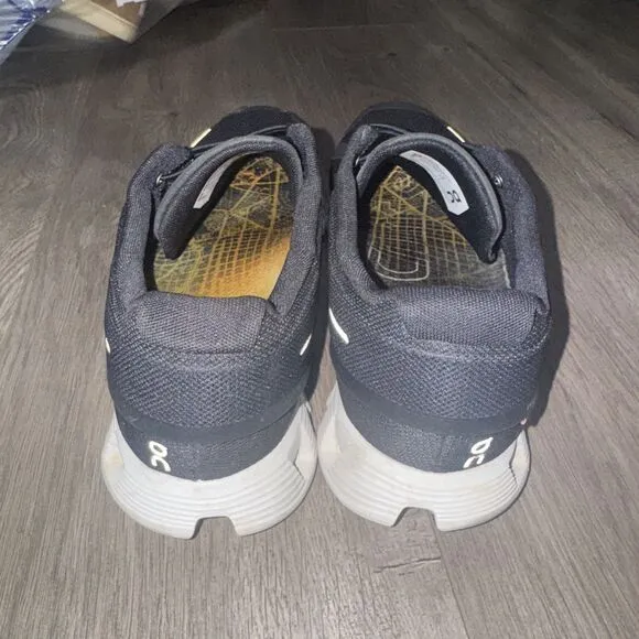 On Cloud 5 Men Running Athletic Sneakers Shoes Sz 11.5 Black White Mesh Comfort
