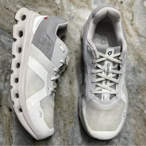 On Cloud Cloudrunner in White/Frost Running Shoes Sneaker Women Size 8