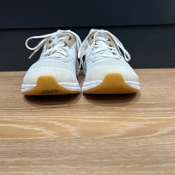 On Cloudrift womens size 7.5