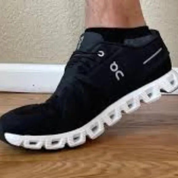 On Running  Man Shoes Size 10