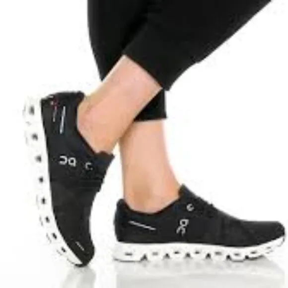 On Running  Man Shoes Size 10