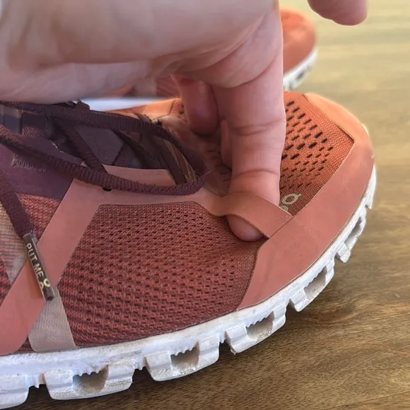 On Running Men's Athletic Shoes - Red and White