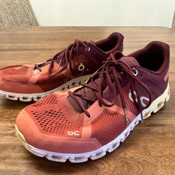 On Running Men's Athletic Shoes - Red and White