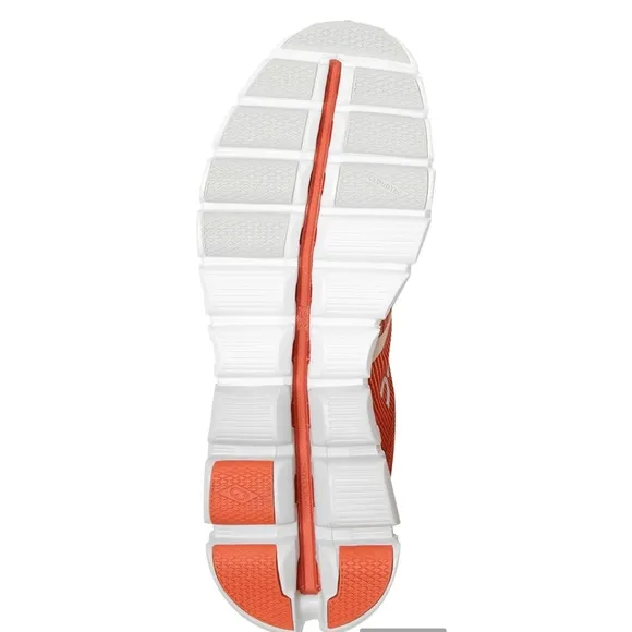 On RunningCloudflow Running Shoe - Women size 7 Rust/Rose |New
