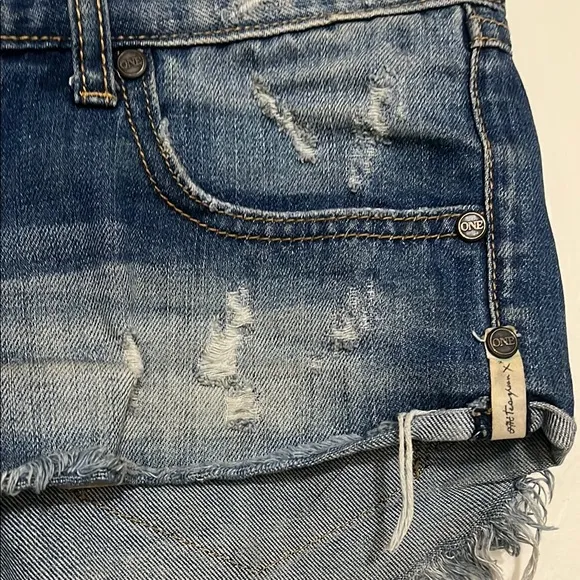 One Teaspoon Number 2’s Blue Distressed Ripped Frayed Hem Denim Shorts Boho