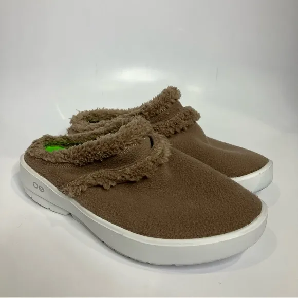 Oofos Oocoozie mules slip on shoes casual comfort shoes women’s size 9