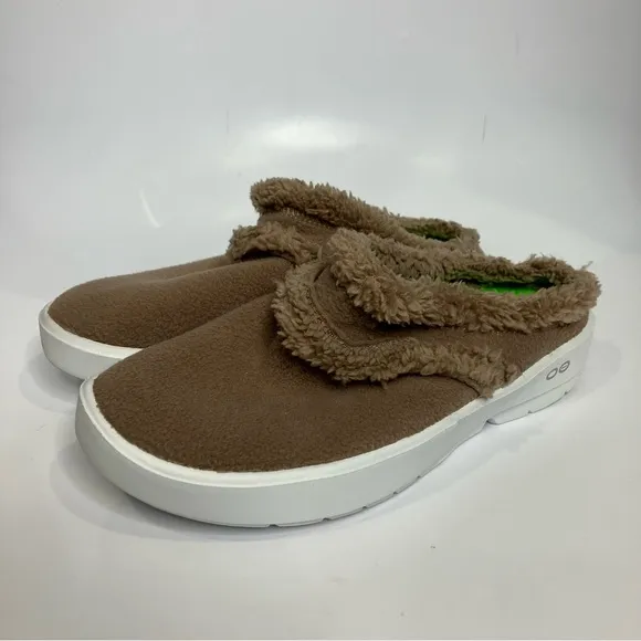 Oofos Oocoozie mules slip on shoes casual comfort shoes women’s size 9