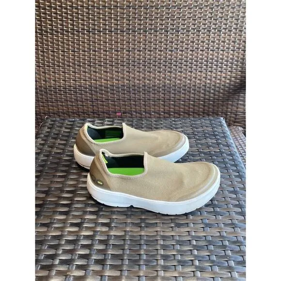 Oofos sneakers womens size 7