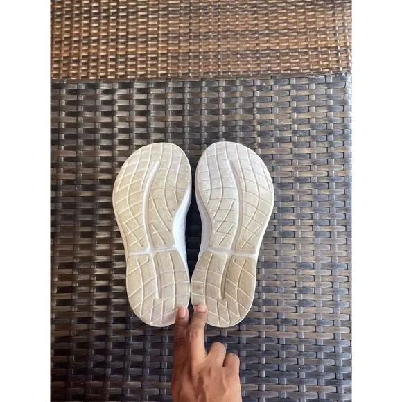 Oofos sneakers womens size 7