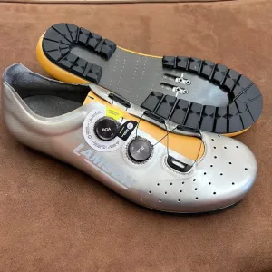 Oracle Gravel Bike Shoes Silver/Gold **See description for measurements** New