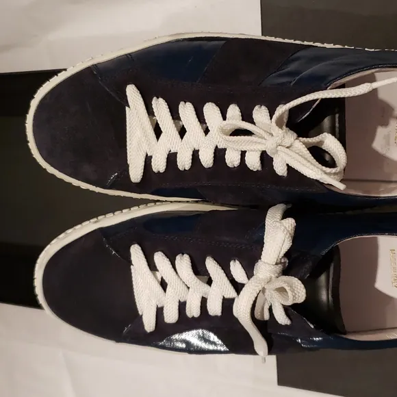 🆕️oXs Italy Engy Wedge Sneakers New NIB Tennis Shoes Women's Suede Leather 10