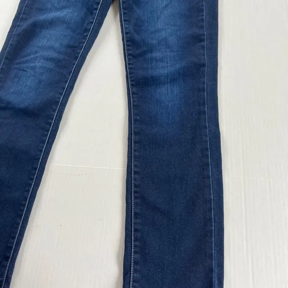 PAIGE Skyline Skinny Jeans Medium Rise Stretch Wash Blue, Size 27