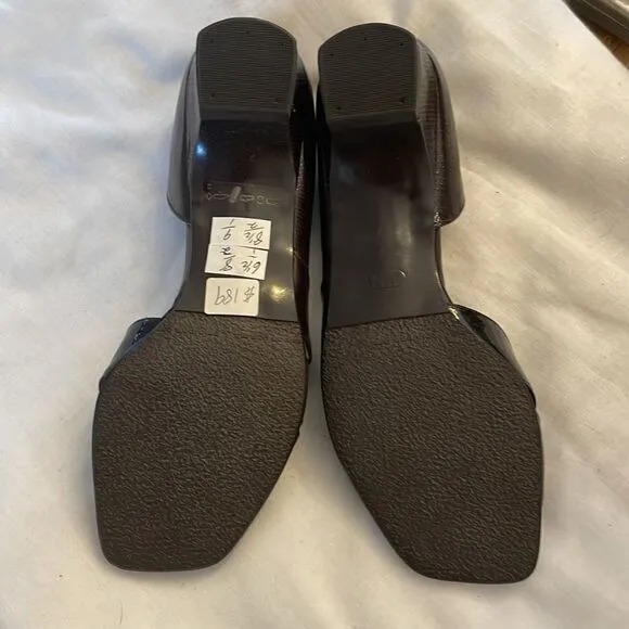 PETER KAISER PATENT OPEN TOE SHOES.  NEW